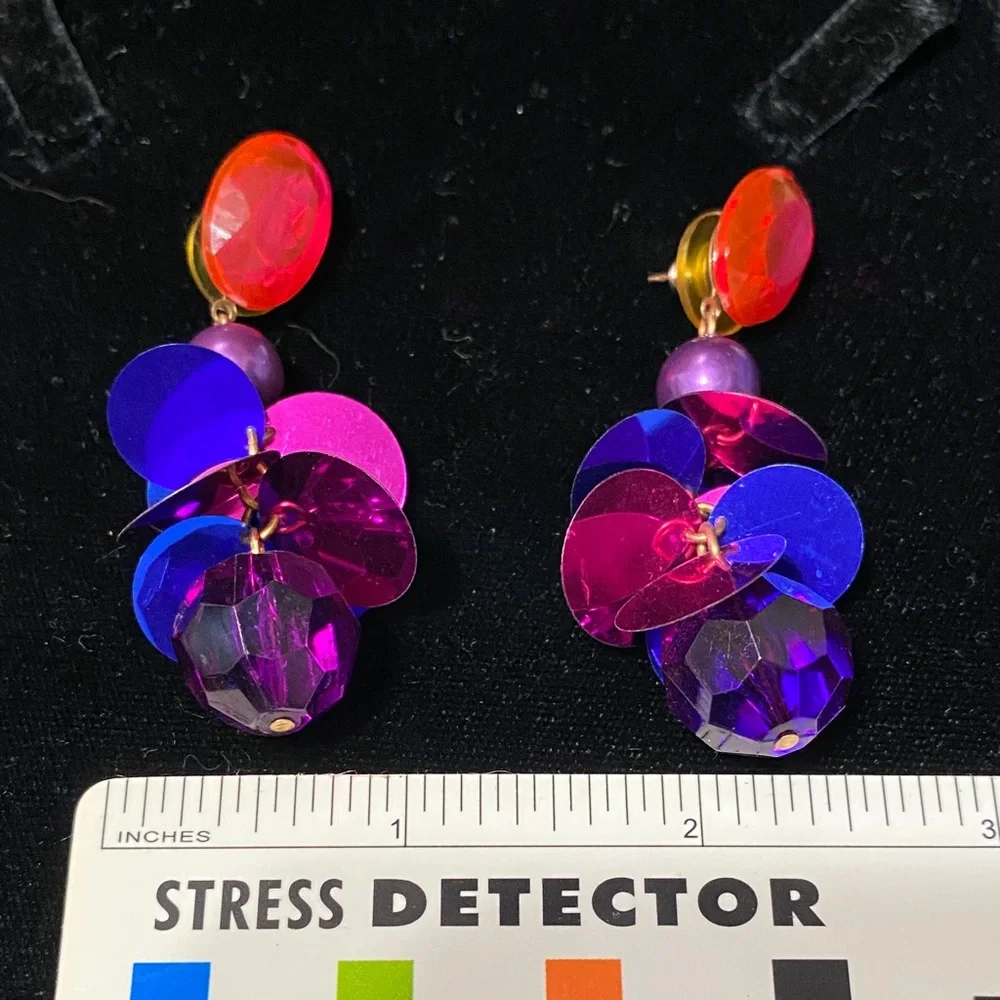 Elegant vintage Multicolor Dangle pierced Earrings